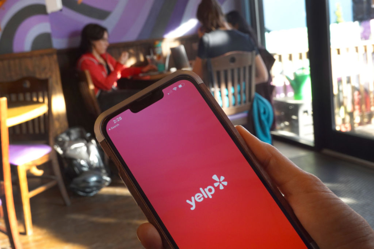 Yelp控告谷歌濫用主導地位操縱本地搜尋服務