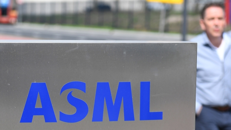 8月29日國際聚焦 中共芯片業再受打擊 荷蘭擬對ASML祭新限制