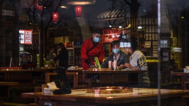 中國「餐飲收屍人」揭真實慘況 兩種店大規模倒閉