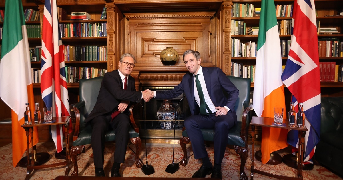 New Chapter in the Emerald Isles: UK PM's Historic Visit to Ireland Aims to Revive Post-Brexit Ties - News Directory 3
