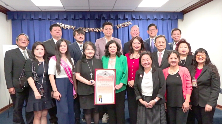 肯定台美人貢獻 洛縣訂雙十為中華民國國慶日