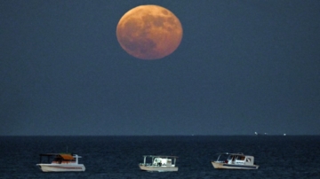 土星相襯 年度最大滿月17日登場