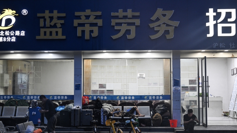 中國人勞動時間日均3.5小時？中共統計局數據被群嘲