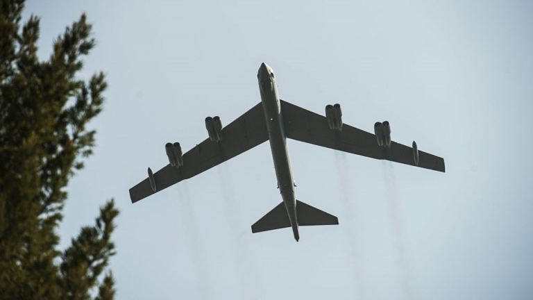 達美班機急閃B-52轟炸機 機長：一點也不好玩