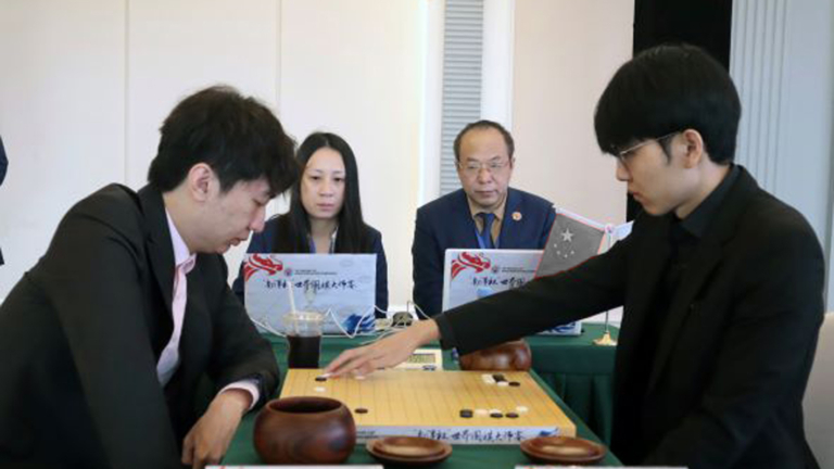 南洋盃：申真諝險勝黨毅飛 決賽對壘王星昊