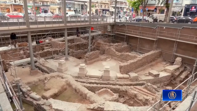 希臘地鐵線成「移動博物館」開鑿出30萬件古文物