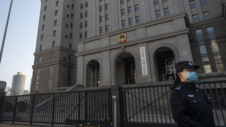 日本使館成「間諜組織」 前官媒編輯董郁玉被中共判刑七年