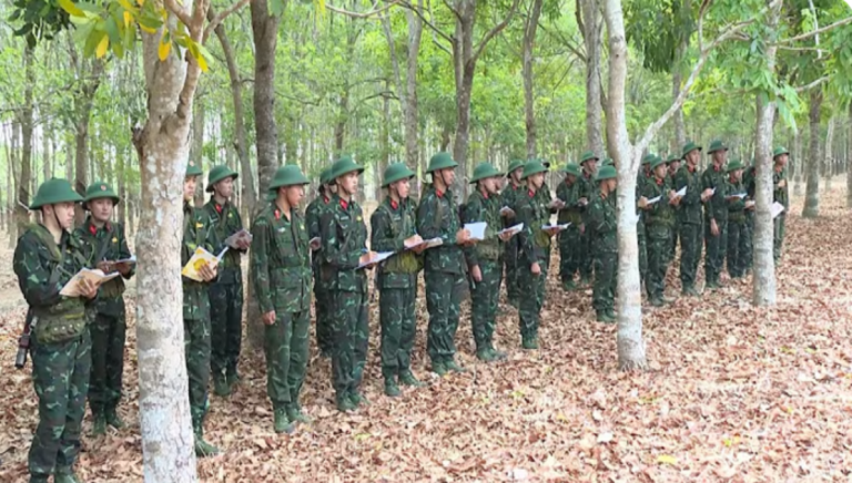 疑遭閃電雷擊 越南演習爆炸12士兵傷亡