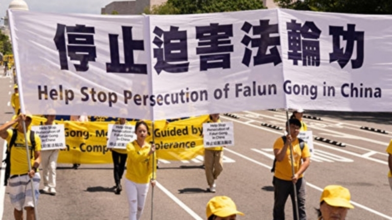 王友群：中共所謂的「法律戰」最終害了誰？