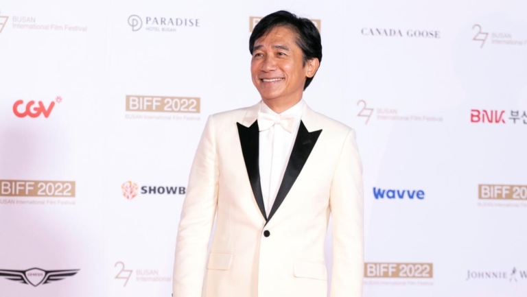 梁朝偉再獲榮譽博士 感言演戲如讀書