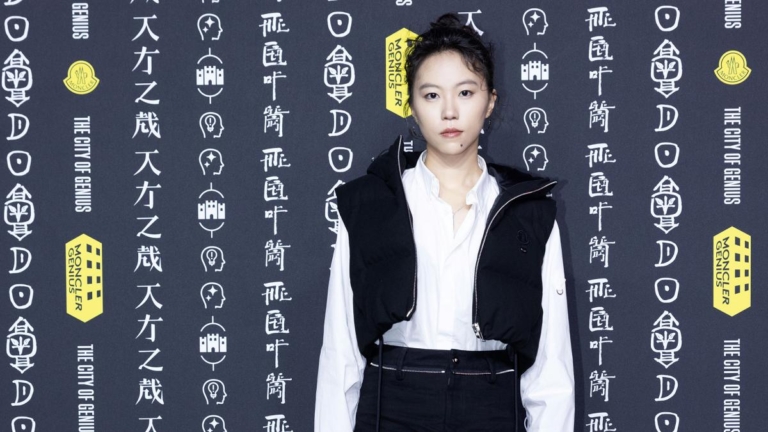 王菲女兒竇靖童出道8年 明年3月台北開唱