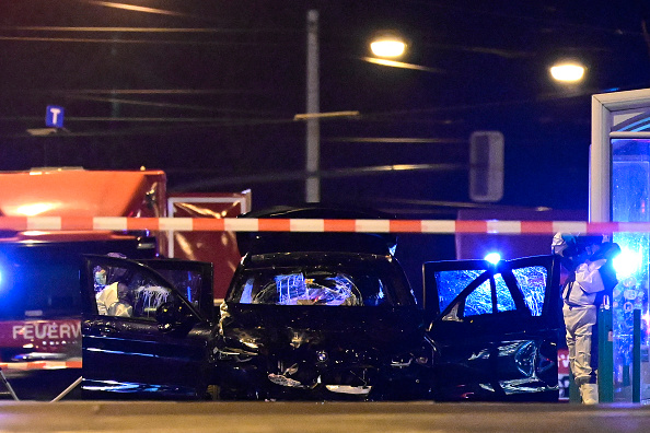 醫開車衝入擁擠德國聖誕市集 2死逾60傷影片曝光