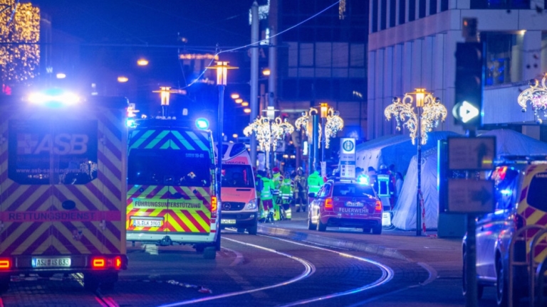 醫開車衝入擁擠德國聖誕市集 2死逾60傷影片曝光