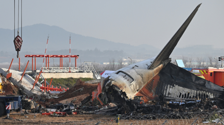 韩国空难179人身亡 33岁幸存者恐全身瘫痪