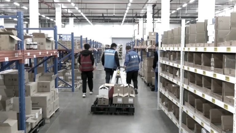 【禁聞】中共調降935項商品進口關稅 專家解讀