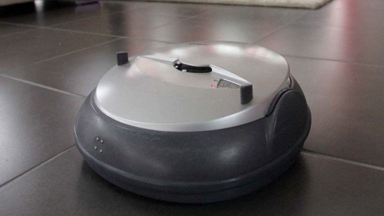 韓調查揭中製掃地機器人存漏洞 恐洩家庭隱私