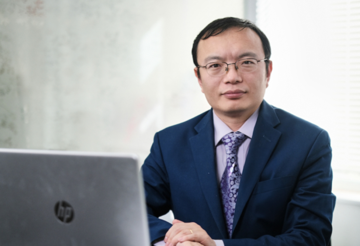 【禁闻】美律师：法轮功学员在救人 望越做越好