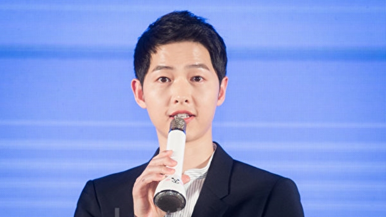 宋仲基新片票房慘遭滑鐵盧 現場哽咽落淚
