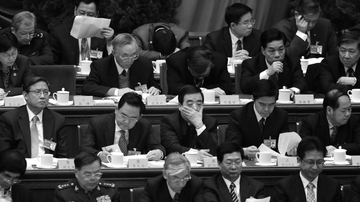 【禁闻】应对官员躺平 中共反腐被迫换说法