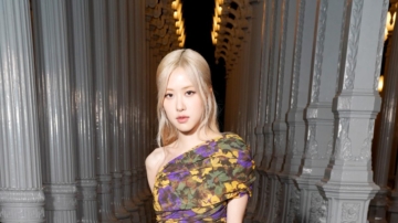 Rosé《APT.》連兩週蟬聯告示牌Hot 100榜季軍