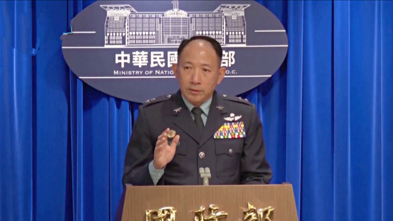 2月5日兩岸掃描19架次共機逾越中線 台國軍嚴密監控