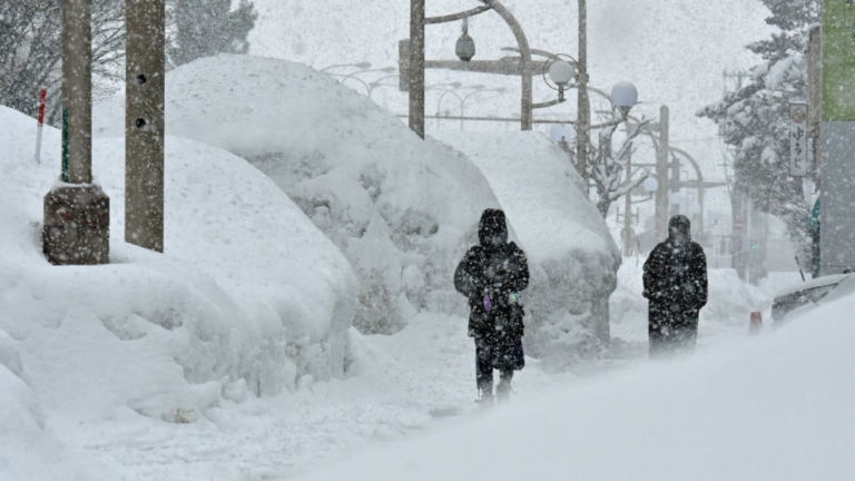 日本大雪 青森共390起建物受損 有房屋遭積雪壓垮