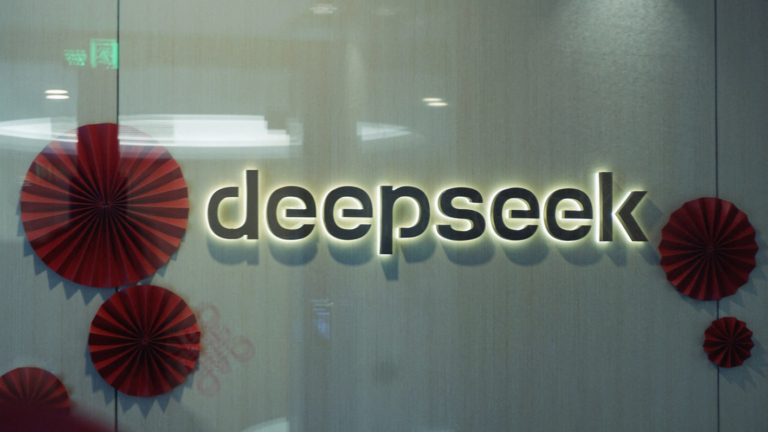 美兩黨提法案 禁在政府設備使用DeepSeek