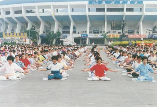 非虚构叙事文学：穿越生死逃亡之旅（一）