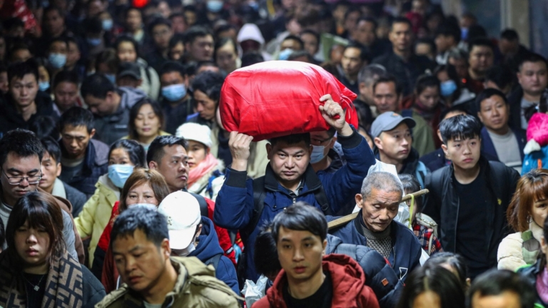 中共兩會將召開 分析：2025年經濟無解