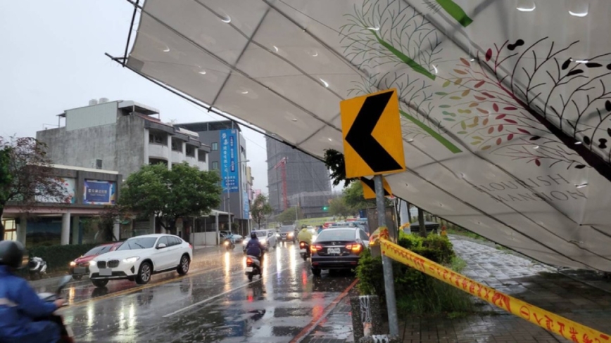 大雷雨来袭 台中多区下冰雹 合欢山现另类雪景