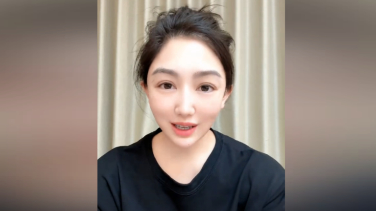 中國女歌手巡迴演唱會後 在豪車內被抓走
