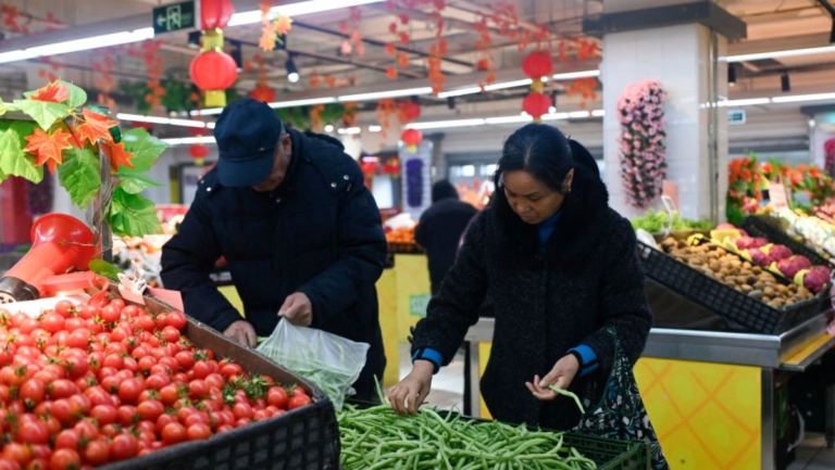 四年虧損近百億 永輝超市擬關店數百家 CEO換人