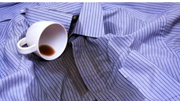 衣服沾到咖啡、茶或果汁 如何正確清洗？