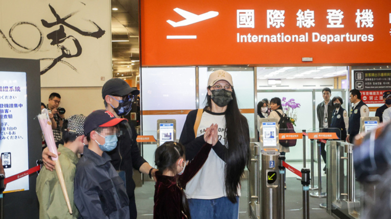鼓吹武統台灣 亞亞搭機離台 陸委會籲理性對待