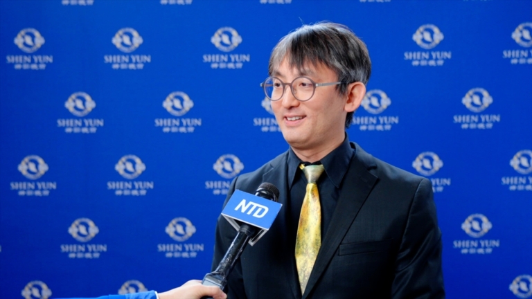 加國港人獲獎鋼琴家：神韻一定會在中國上演