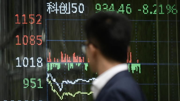 陸股大跌 多位中國專家反對中共報復美國關稅