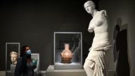 卢浮宫镇馆之宝“米洛斯的维纳斯”见证千年兴衰