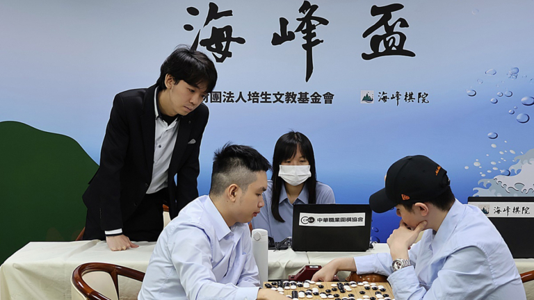 海峰盃：徐靖恩回敬林君諺 將總比分扳為1:1