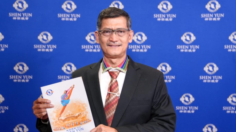 印尼巴淡局長：神韻是世界最好演出 盼臨印尼