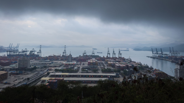 楊威：中南海怯陣 害怕與美國貿易決戰