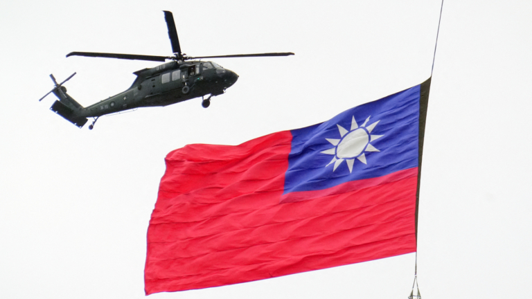 台陸軍擬購30架攻擊型直升機 強化戰力抗共