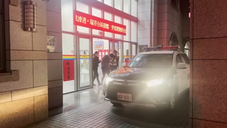 恐怖！為了水管打架 新北男將鄰居雙眼挖出
