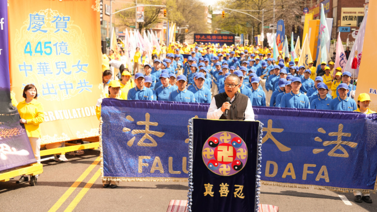 胡力任：法輪功學員的堅持是為喚醒世界