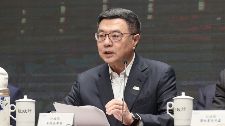 美關稅衝擊補助門檻降低 台政院揭880億辦法