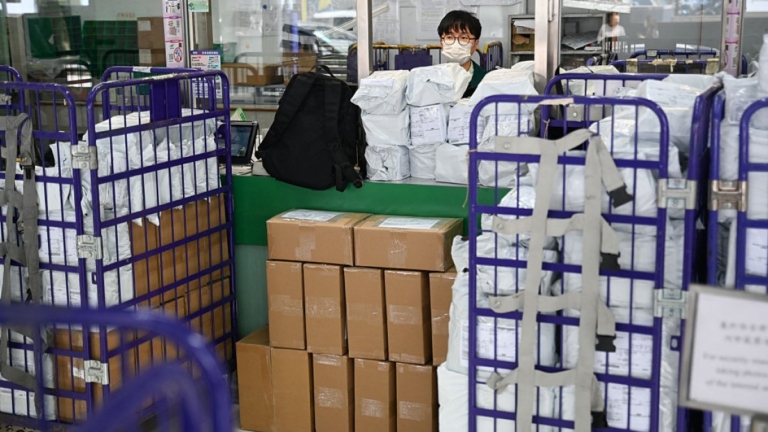 台灣等10國恐遭中企倒貨 法國嚴防小額包裹淹入