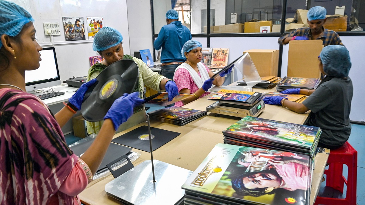 【禁闻】中企转往印度洗产地 或偷鸡不成蚀把米