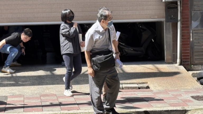 家產糾紛兄弟爆激烈口角 姪子勸架遭「一刀斃命」