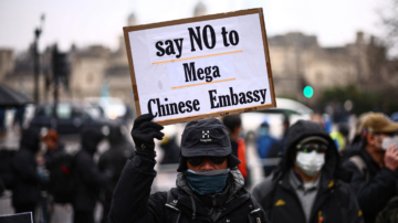 反对中共建大使馆 伦敦再爆数千人游行