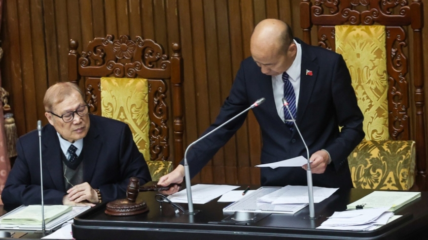 立院三读增“4+1”放假日 今年教师节光复节全民放假