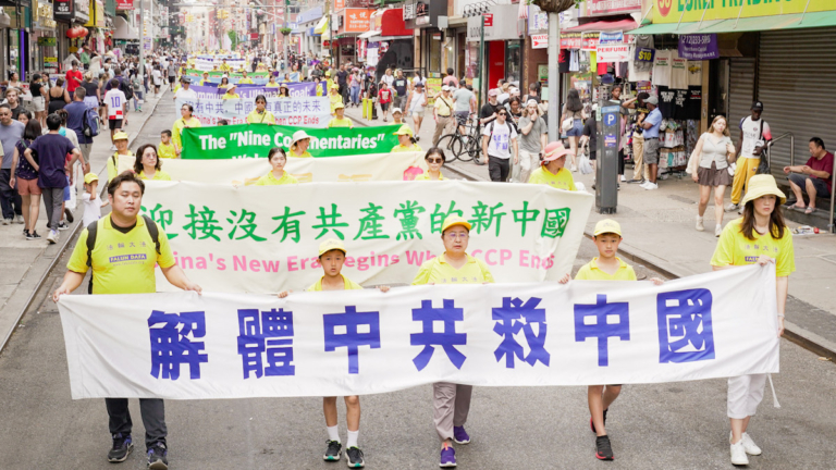 共產黨把國家敗壞成一片衰象 民眾：三退才有未來